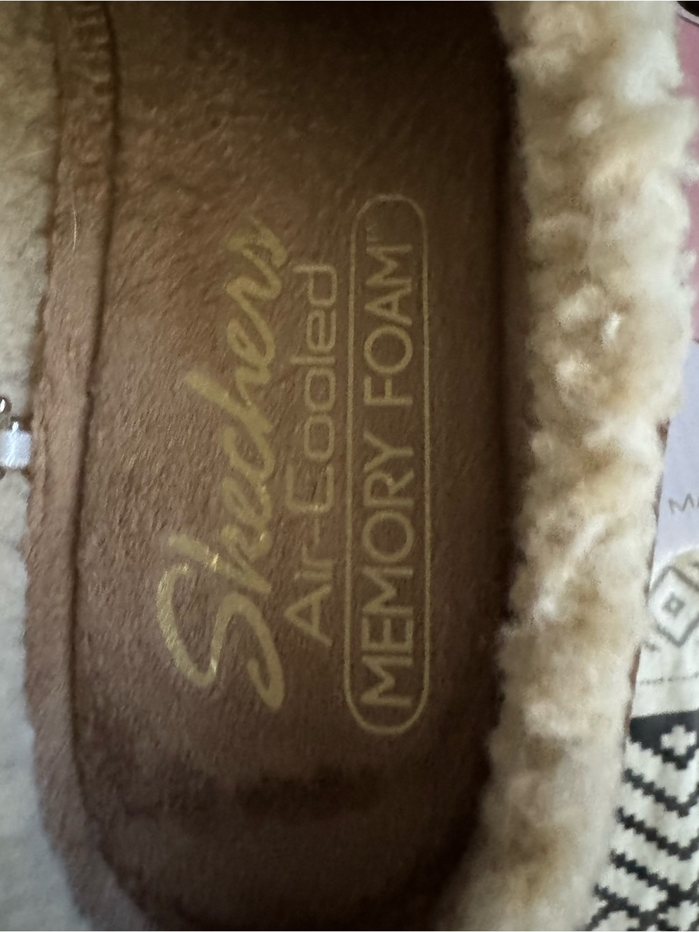 NWT Sketchers Cozy Suede Slip-On Clog in Chestnut Brown with Faux Shearling Sz 7 - Picture 4 of 7